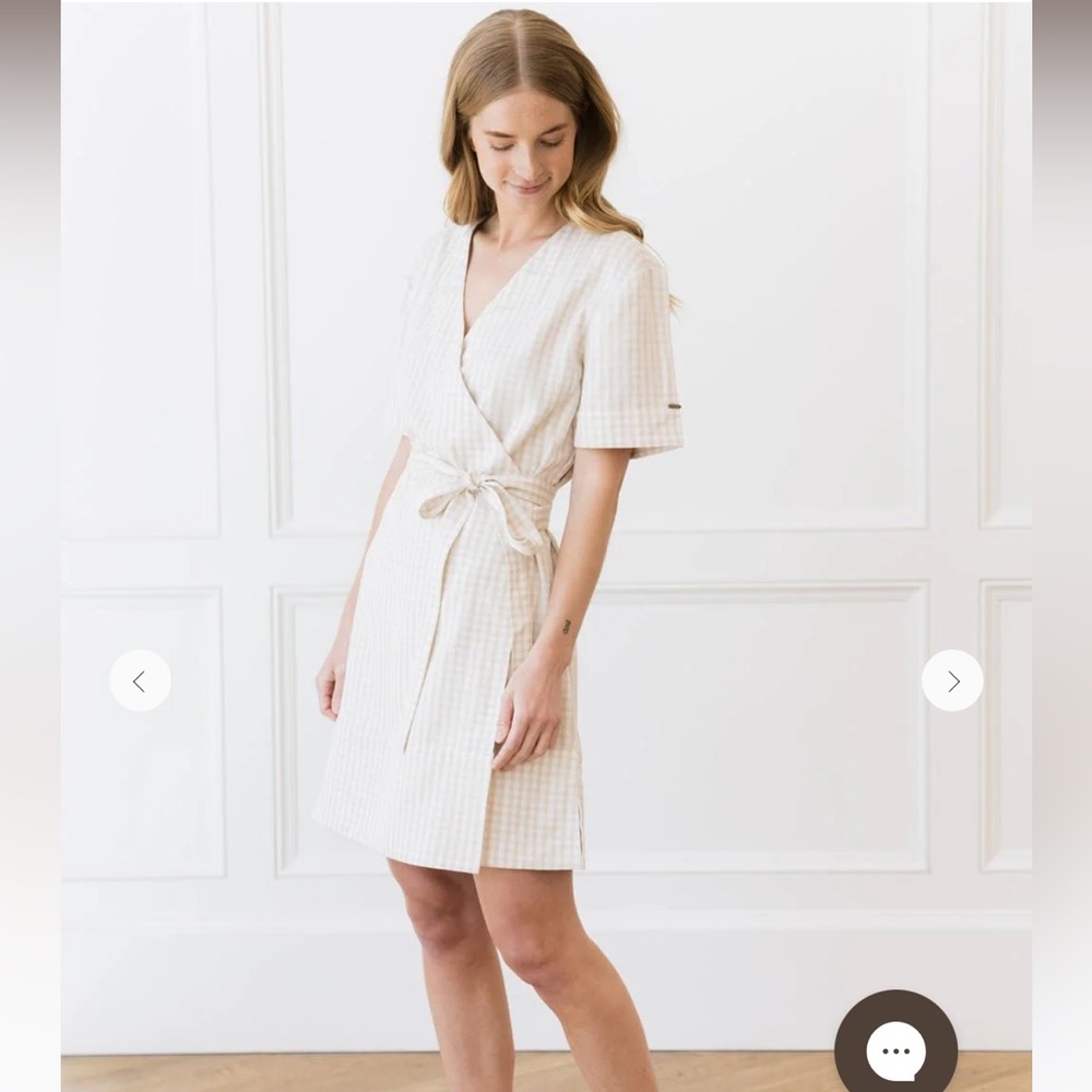 Cozy Earth coastal comfort wrap dress M (can fit L and XL)